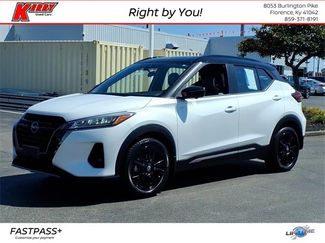 Certified 2022 Nissan Kicks SR w/ Premium Package image 1