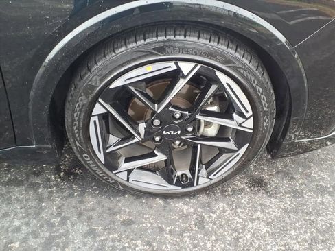 Used 2025 Kia K4 GT-Line w/ GT-Line Sunroof Package image 8