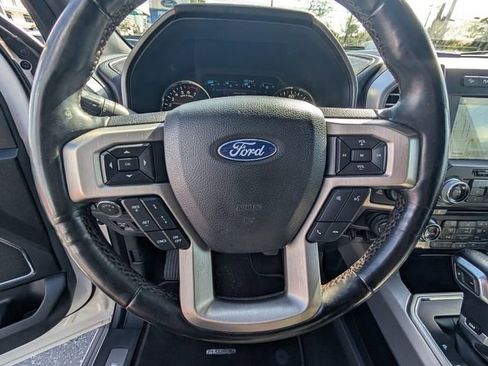 Used 2018 Ford F150 Platinum w/ Equipment Group 701A Luxury image 39