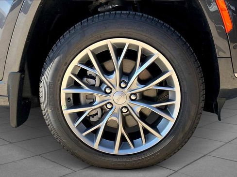 New 2025 Jeep Grand Cherokee L Summit w/ MOPAR Finishing Package image 12