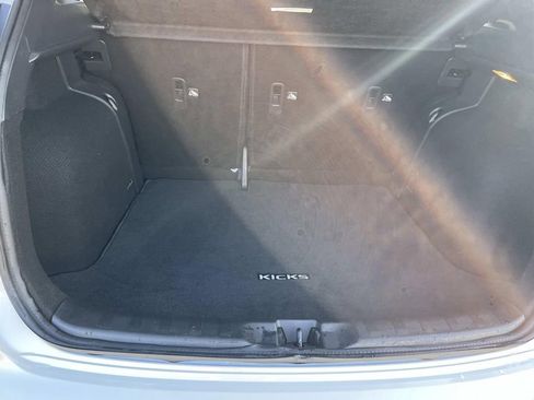 Used 2024 Nissan Kicks SR w/ SR Premium Package image 17