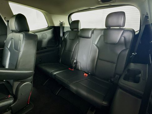 Used 2025 Kia Telluride S FWD image 30