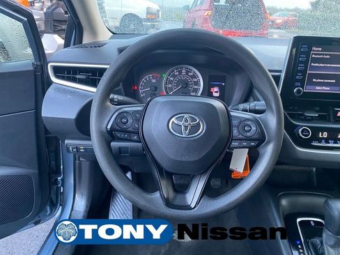 Used 2020 Toyota Corolla LE image 32