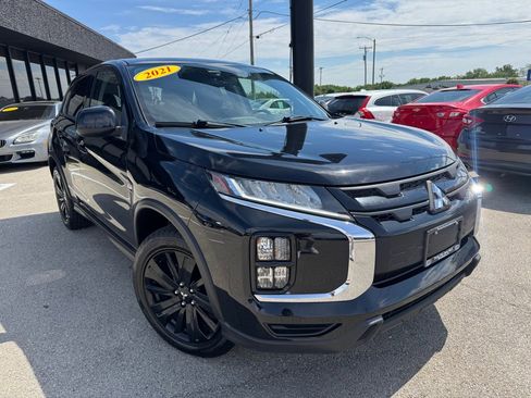 Used 2021 Mitsubishi Outlander Sport LE FWD image 2