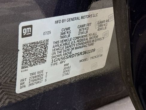Used 2025 Chevrolet Tahoe Premier AWD/4WD image 35
