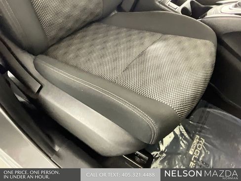 Used 2018 Nissan Rogue Sport SV w/ SV All-Weather Package image 27