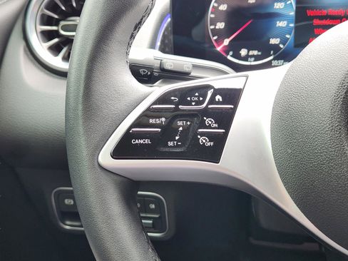 Certified 2025 Mercedes-Benz GLB 250 image 14