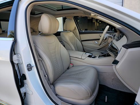 Used 2019 Mercedes-Benz S 560 image 27
