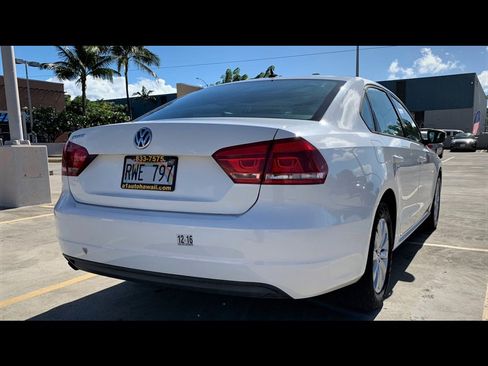 Used 2013 Volkswagen Passat 2.5 S FWD image 5