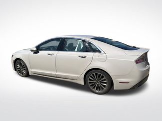 Used 2019 Lincoln MKZ Reserve FWD video 2