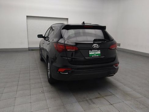 Used 2017 Hyundai Santa Fe Sport image 5