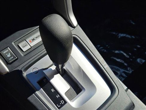 Used 2018 Subaru Forester 2.5i Premium image 12