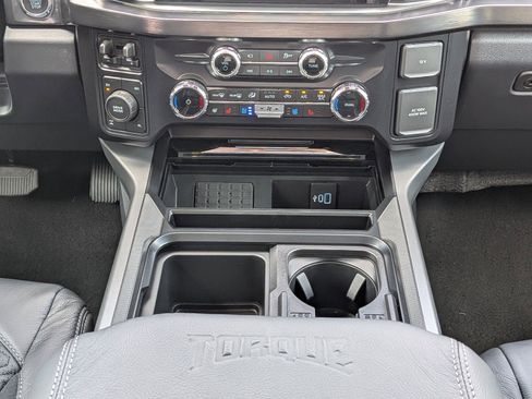 New 2026 Ford F250 Lariat w/ Black Appearance Package image 20