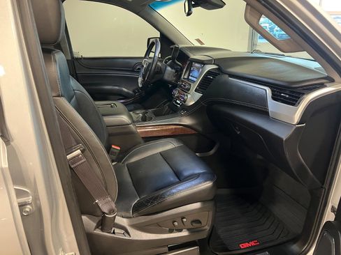 Used 2015 GMC Yukon SLT w/ Open Road Package image 44