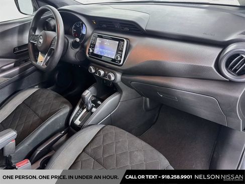 Used 2019 Nissan Kicks S FWD image 26
