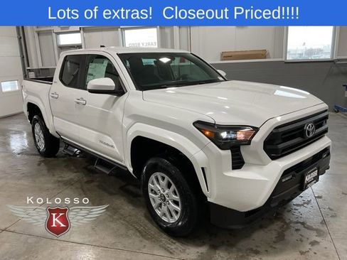 New 2025 Toyota Tacoma SR5 image 1