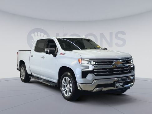 Used 2026 Chevrolet Silverado 1500 LTZ AWD/4WD image 2