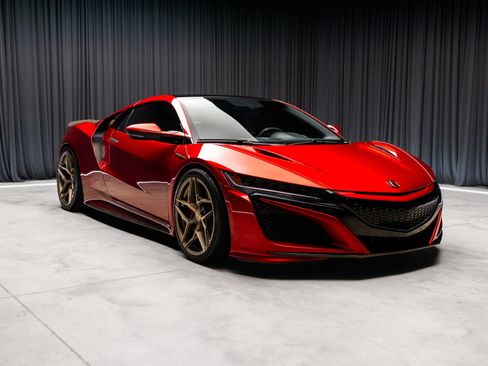 Used 2017 Acura NSX AWD/4WD image 19