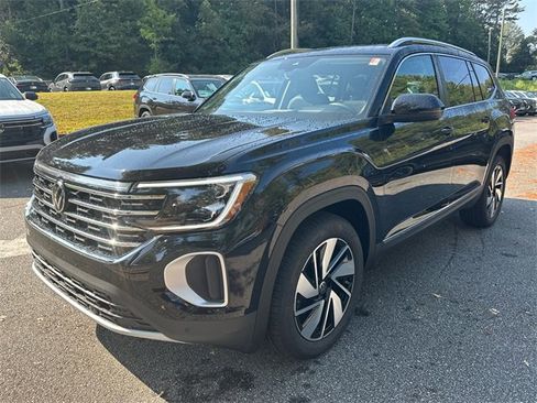 New 2026 Volkswagen Atlas SEL image 3