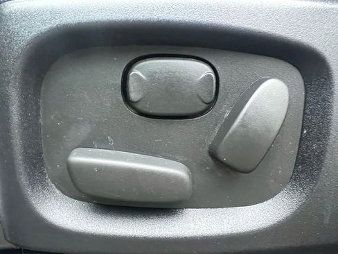 Used 2014 Land Rover LR4 HSE image 12