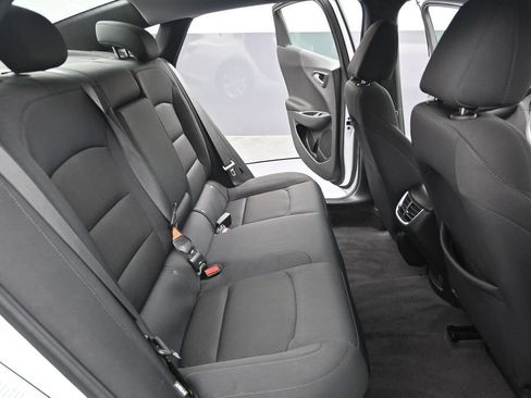 Used 2023 Chevrolet Malibu LT FWD image 30
