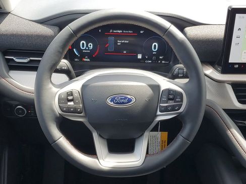 New 2026 Ford Explorer Active AWD/4WD image 27