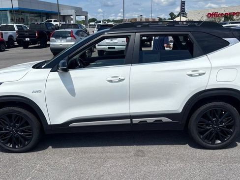Used 2022 Kia Seltos Nightfall Edition AWD/4WD image 6