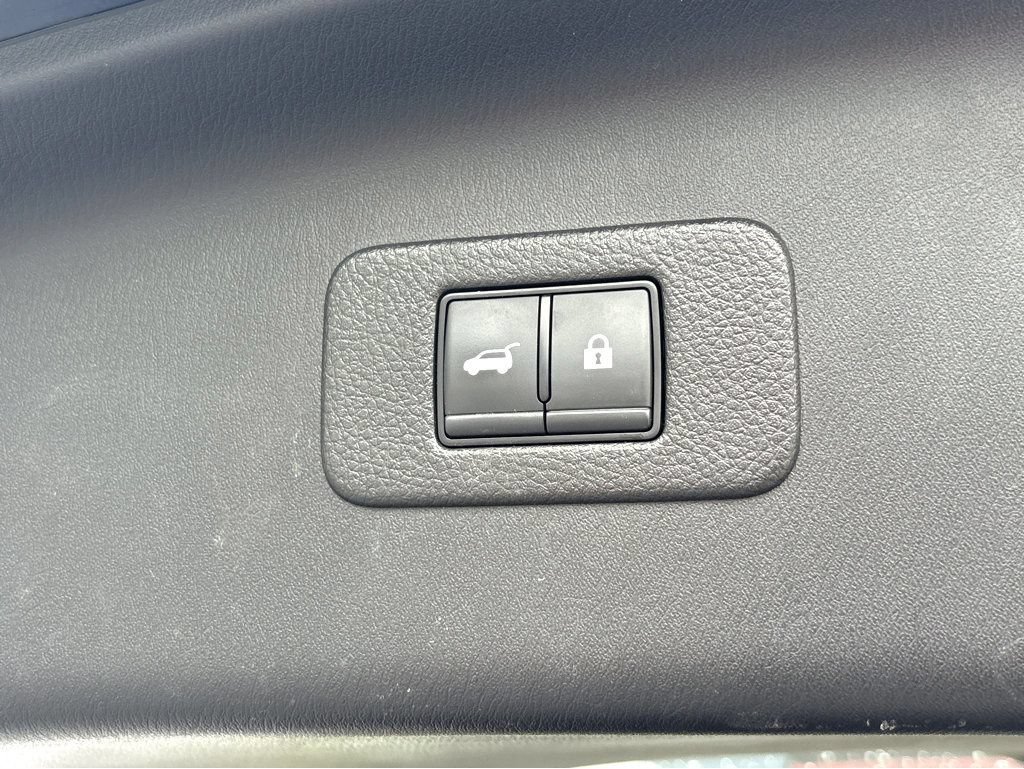 Certified 2023 Nissan Armada SL RWD image 26
