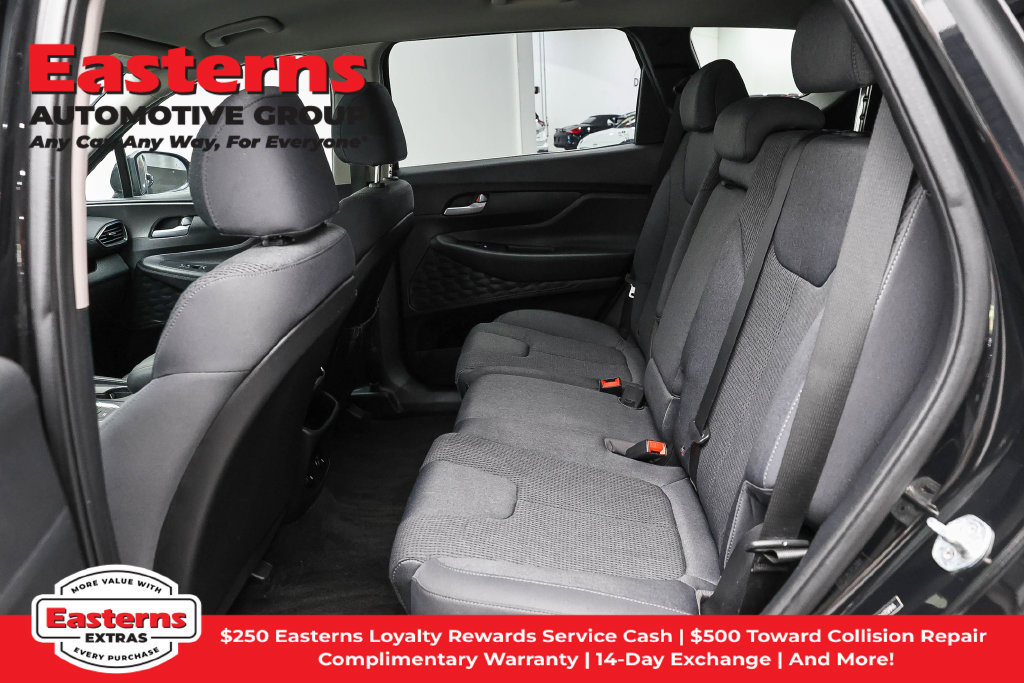 Used 2019 Hyundai Santa Fe SE FWD image 21