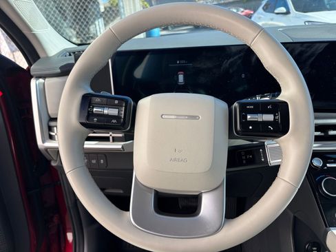 Used 2025 Hyundai Santa Fe SEL image 29