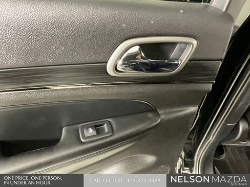 Used 2020 Jeep Grand Cherokee Limited X image 20