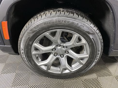 Used 2022 Jeep Wagoneer Series I w/ Premium Group I image 13