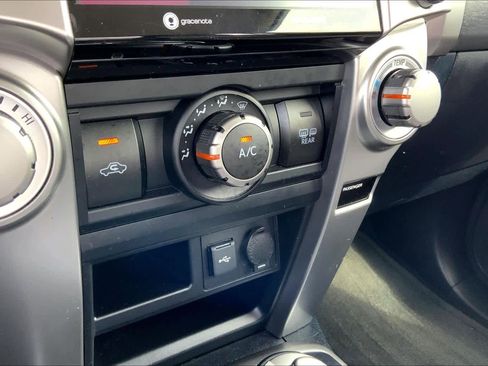 Used 2023 Toyota 4Runner SR5 image 33