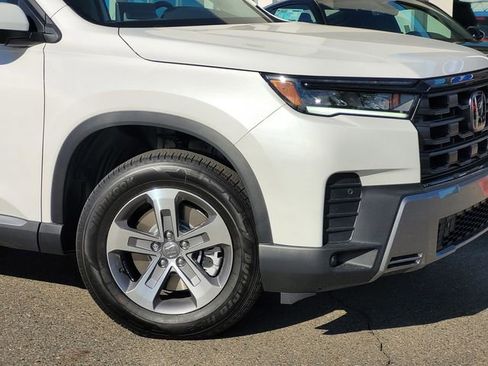 New 2026 Honda Pilot EX-L image 3