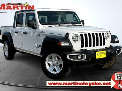 Used 2023 Jeep Gladiator Sport
