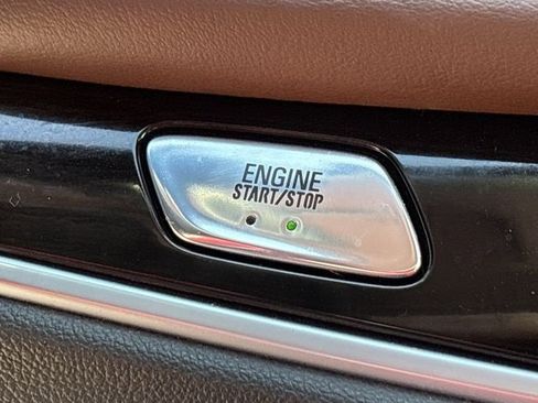 Certified 2021 Buick Enclave Avenir image 17