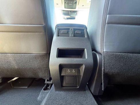 New 2026 Mitsubishi Outlander SE FWD image 34