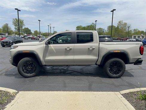 New 2026 GMC Canyon Elevation w/ Convenience Package AWD/4WD image 4