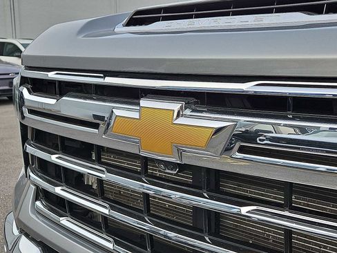 Used 2025 Chevrolet Silverado 3500 LTZ w/ LTZ Plus Package image 38
