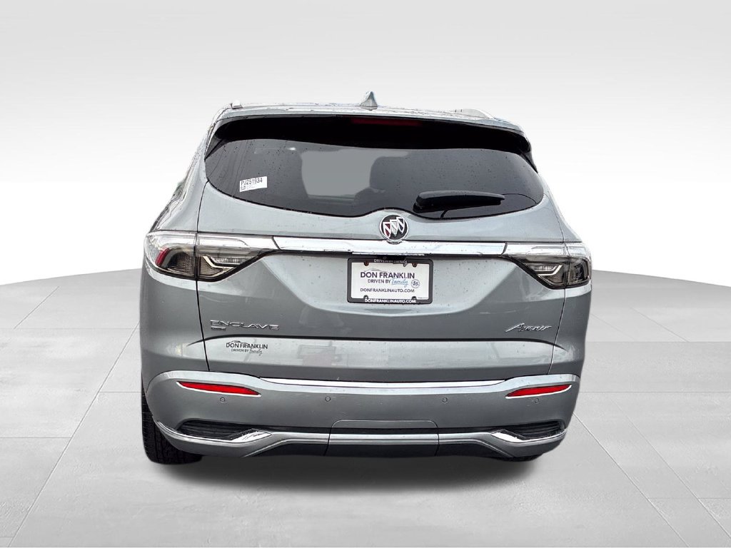 Used 2023 Buick Enclave Avenir w/ Avenir Technology Package AWD/4WD image 4