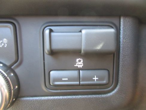 New 2026 GMC Yukon XL AT4 Ultimate AWD/4WD image 20