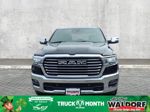 Used 2025 RAM 1500 Laramie image 11
