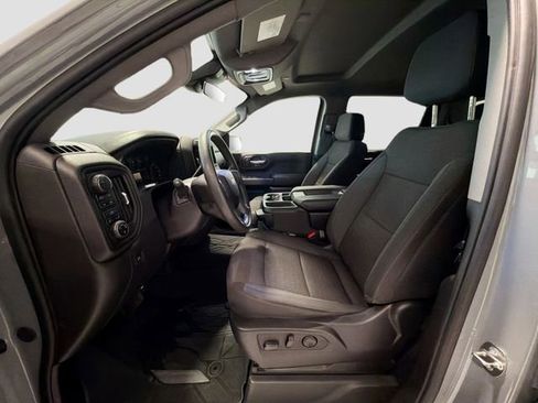 Used 2024 Chevrolet Silverado 1500 Custom w/ Turbomax Blackout Package image 17