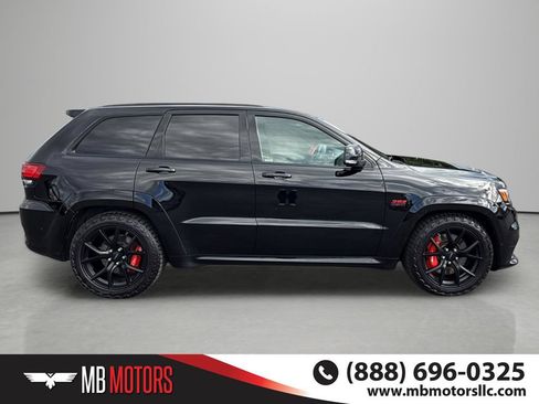 Used 2021 Jeep Grand Cherokee SRT AWD/4WD image 5