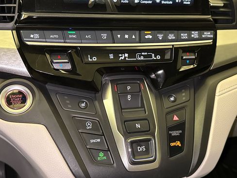 Certified 2026 Honda Odyssey EX-L image 28