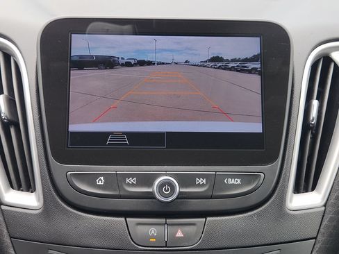 Used 2024 Chevrolet Malibu LS w/ Driver Confidence Package FWD image 17