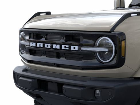 New 2026 Ford Bronco Outer Banks AWD/4WD image 19