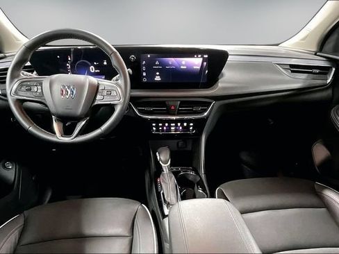 Used 2025 Buick Encore GX Avenir w/ Avenir Convenience Package AWD/4WD image 8