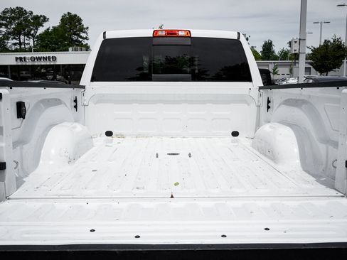 Used 2021 RAM 2500 Big Horn w/ Level B Equipment Group AWD/4WD image 32