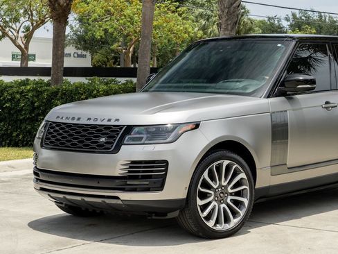 Used 2020 Land Rover Range Rover Autobiography AWD/4WD image 2